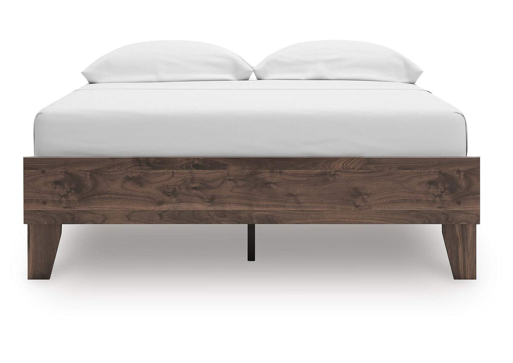 Calverson Full Platform Bed, Dresser and 2 Nightstands front view
