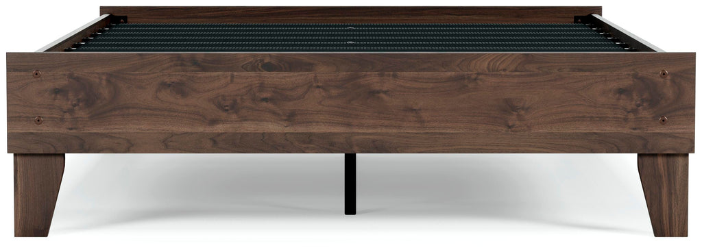 Calverson Full Platform Bed in Mocha, front view