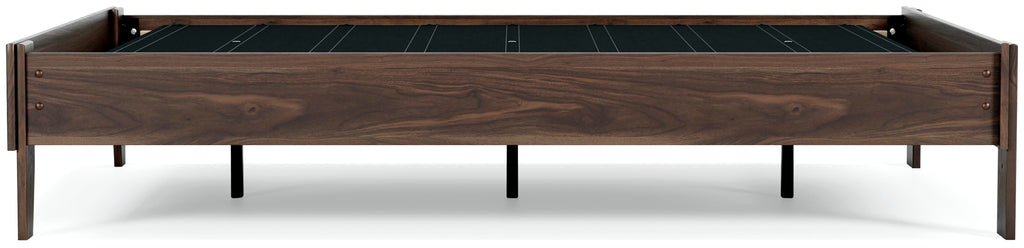 Calverson Full Platform Bed in Mocha, alternate side view