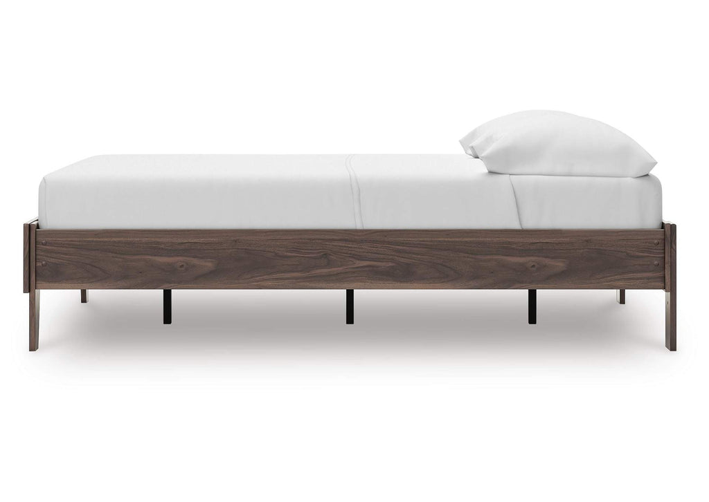 Calverson Full Platform Bed, Dresser and 2 Nightstands side view