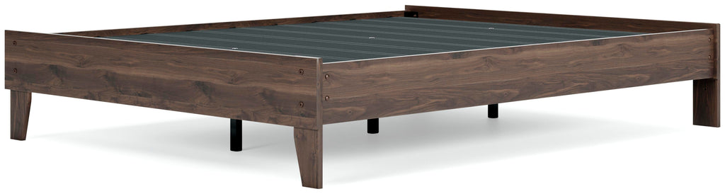 Calverson Queen Platform Bed in Mocha, angle view