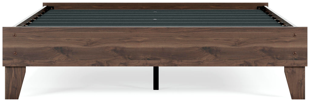Calverson Queen Platform Bed in Mocha, front view