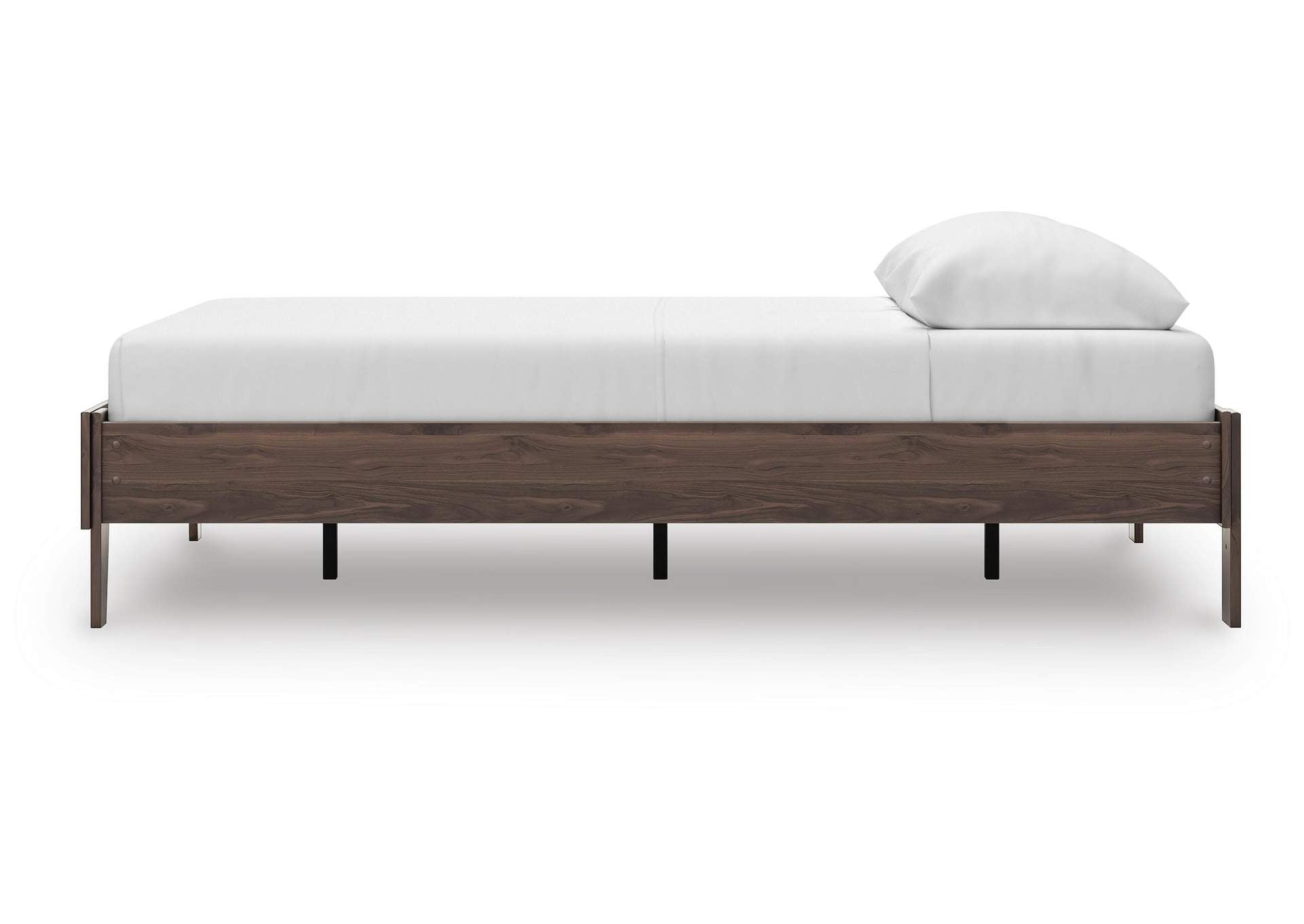 Calverson Queen Platform Bed, Dresser, Chest and 2 Nightstands side view