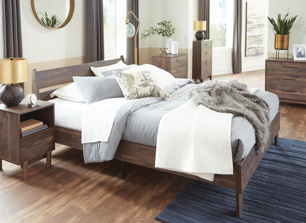 Calverson Queen Panel Platform Bed in Mocha, lifestyle view