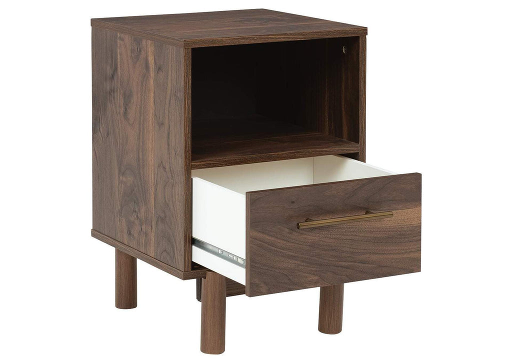 Calverson Full Panel Headboard, Dresser, Chest and 2 Nightstands angled view