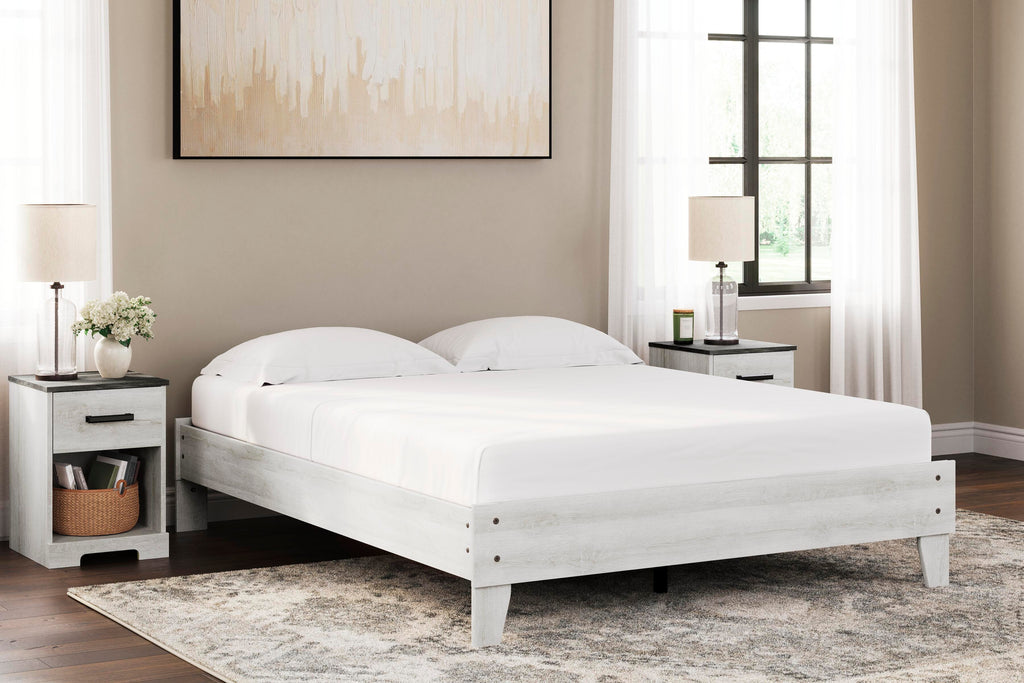 Shawburn Queen Platform Bed in Whitewash, alternate view 3