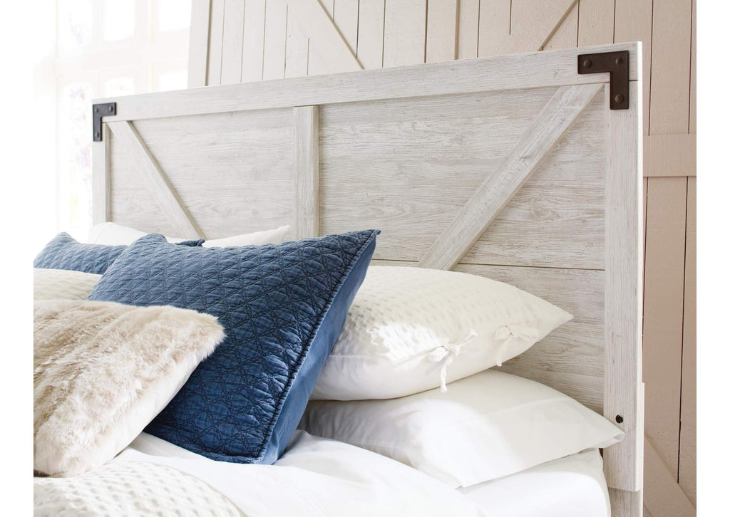 Shawburn Queen Crossbuck Panel Platform Bed detail