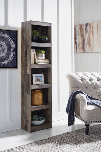 Derekson Pier in Multi Gray