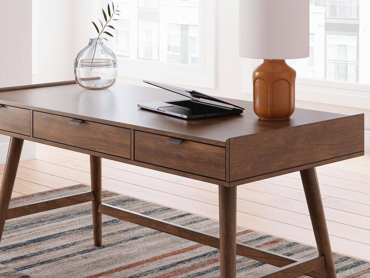 Lyncott 60" Home Office Desk in Brown, detail view