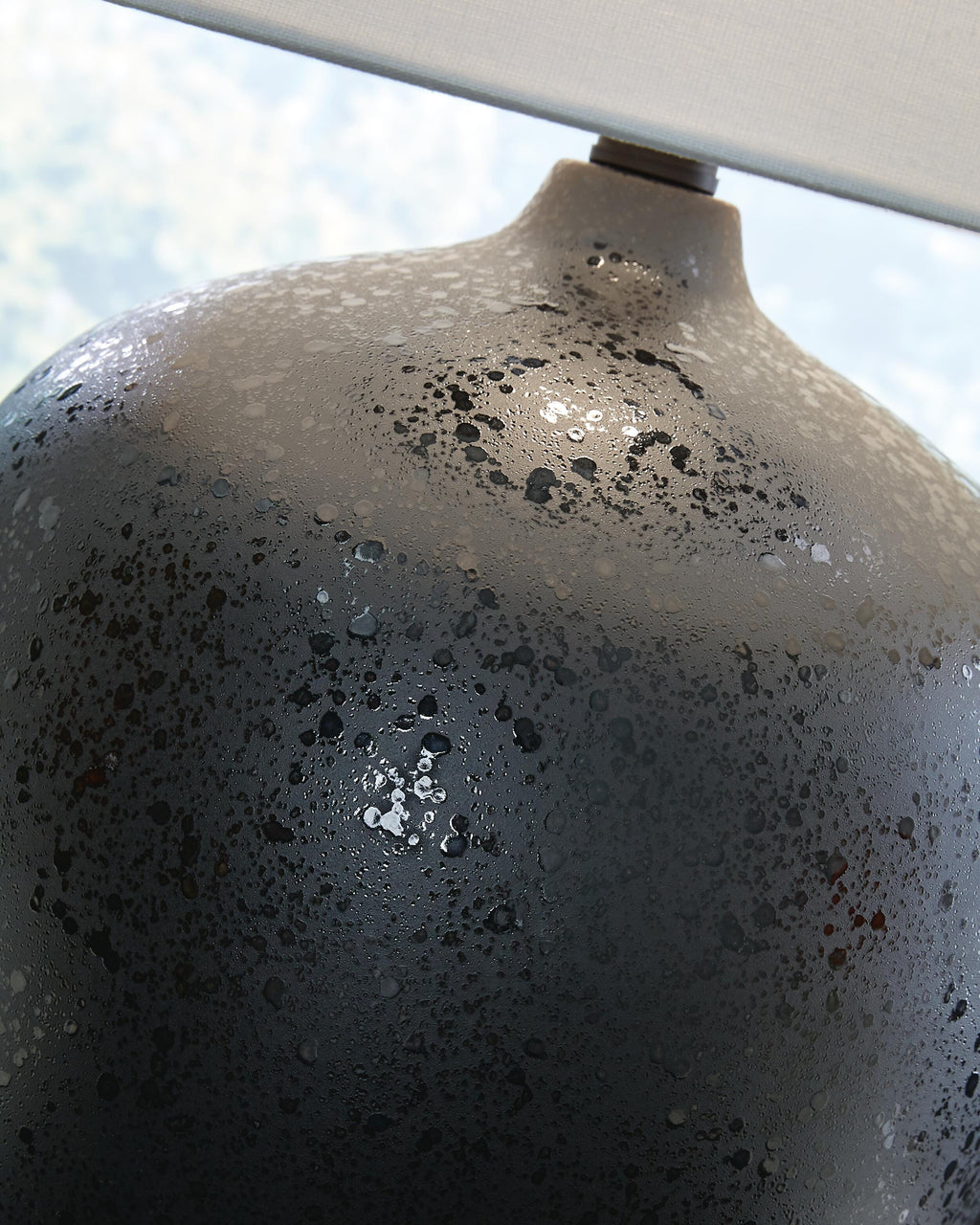 Ladstow Table Lamp in Black, detail view