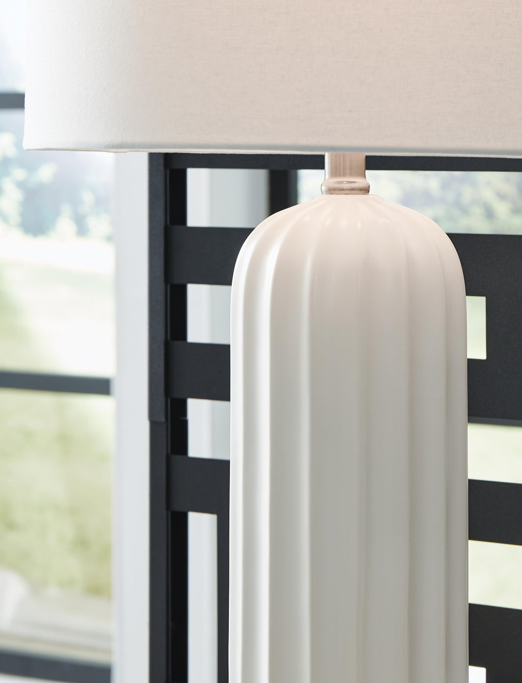 Clarkland Table Lamp (Set of 2) in White, detail view