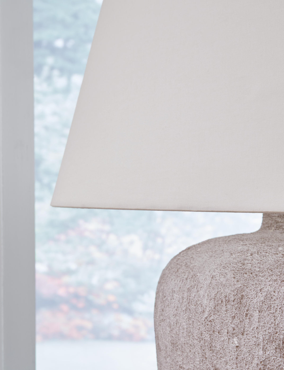 Danry Table Lamp in Distressed Cream, detail view