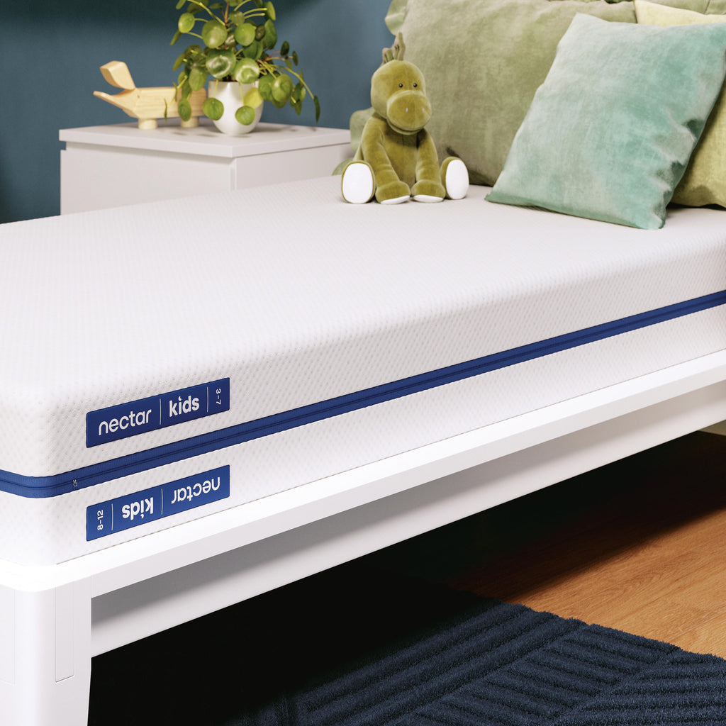 Nectar Foam Kids Full Mattress in White, detail view