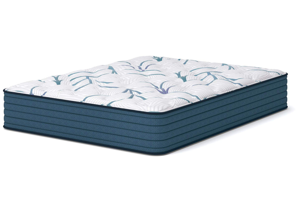 Limited Edition Plush 3.0 Queen Mattress angled view