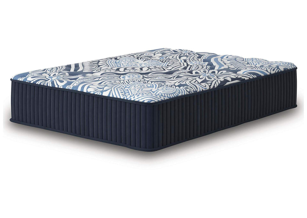 Firm Luxe 2.0 King Mattress angled view