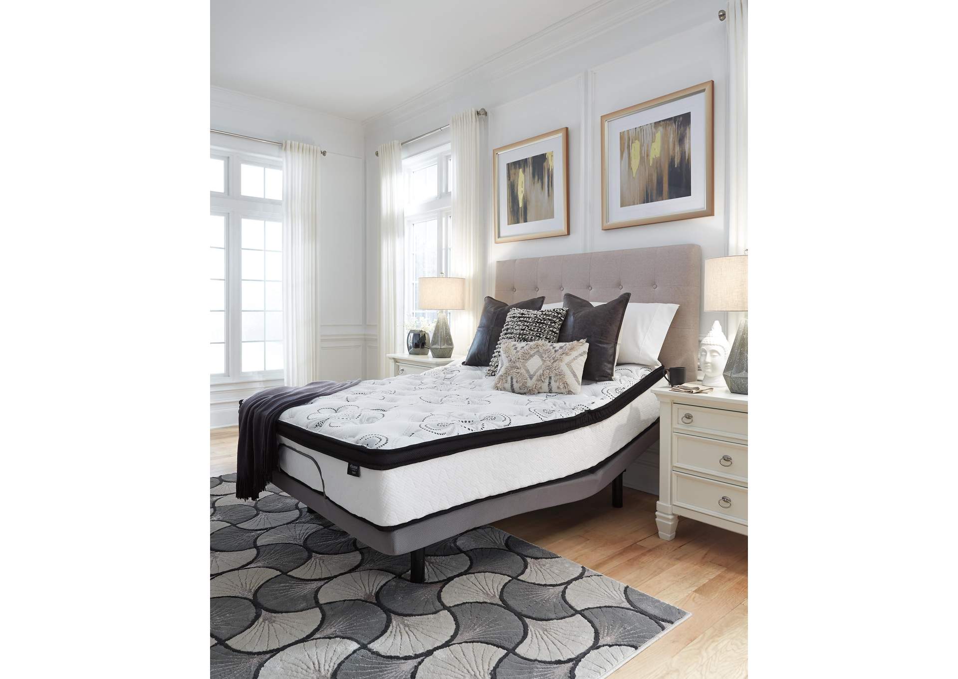 Chime 12 Inch Hybrid California King Mattress in a Box