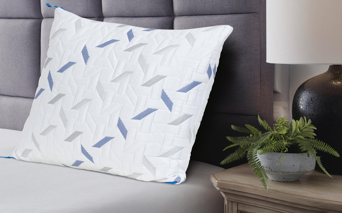 Nectar Classic Pillow (Set of 4) in White