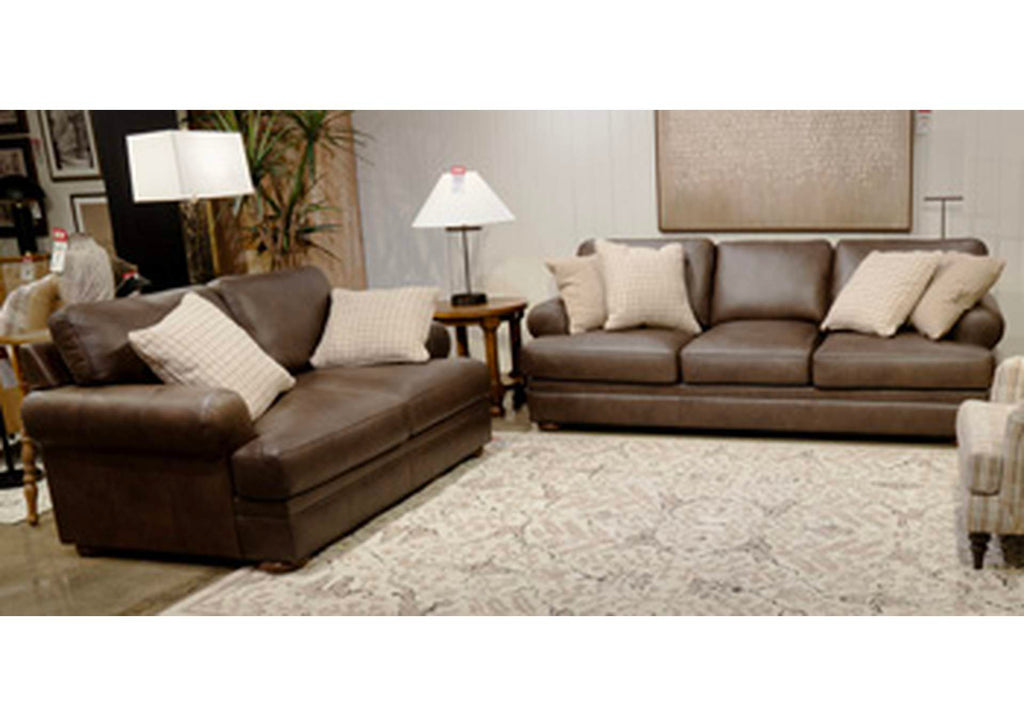 Carriage Point Loveseat