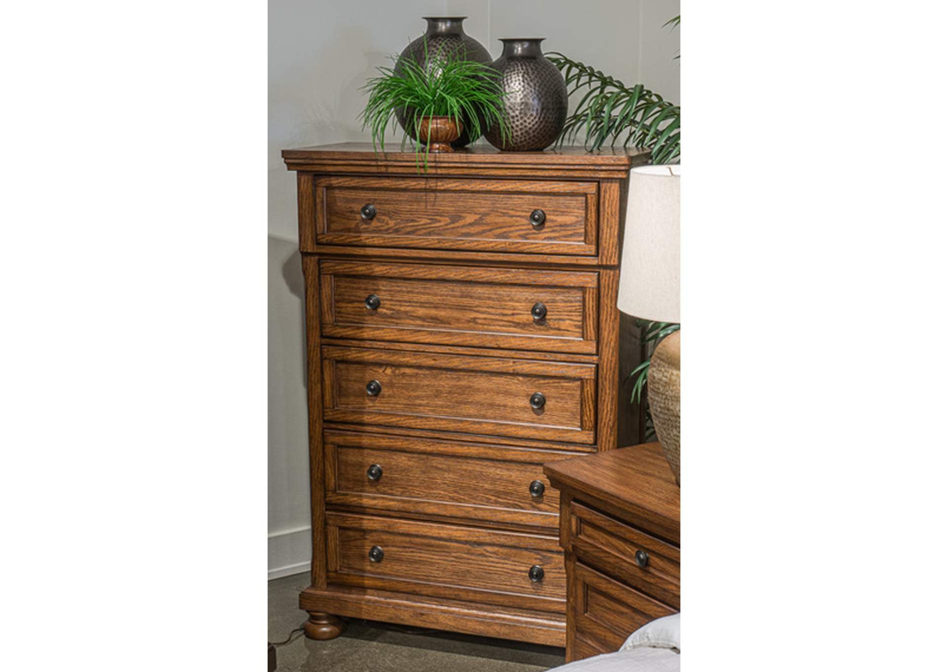 Zackaryn Chest of Drawers
