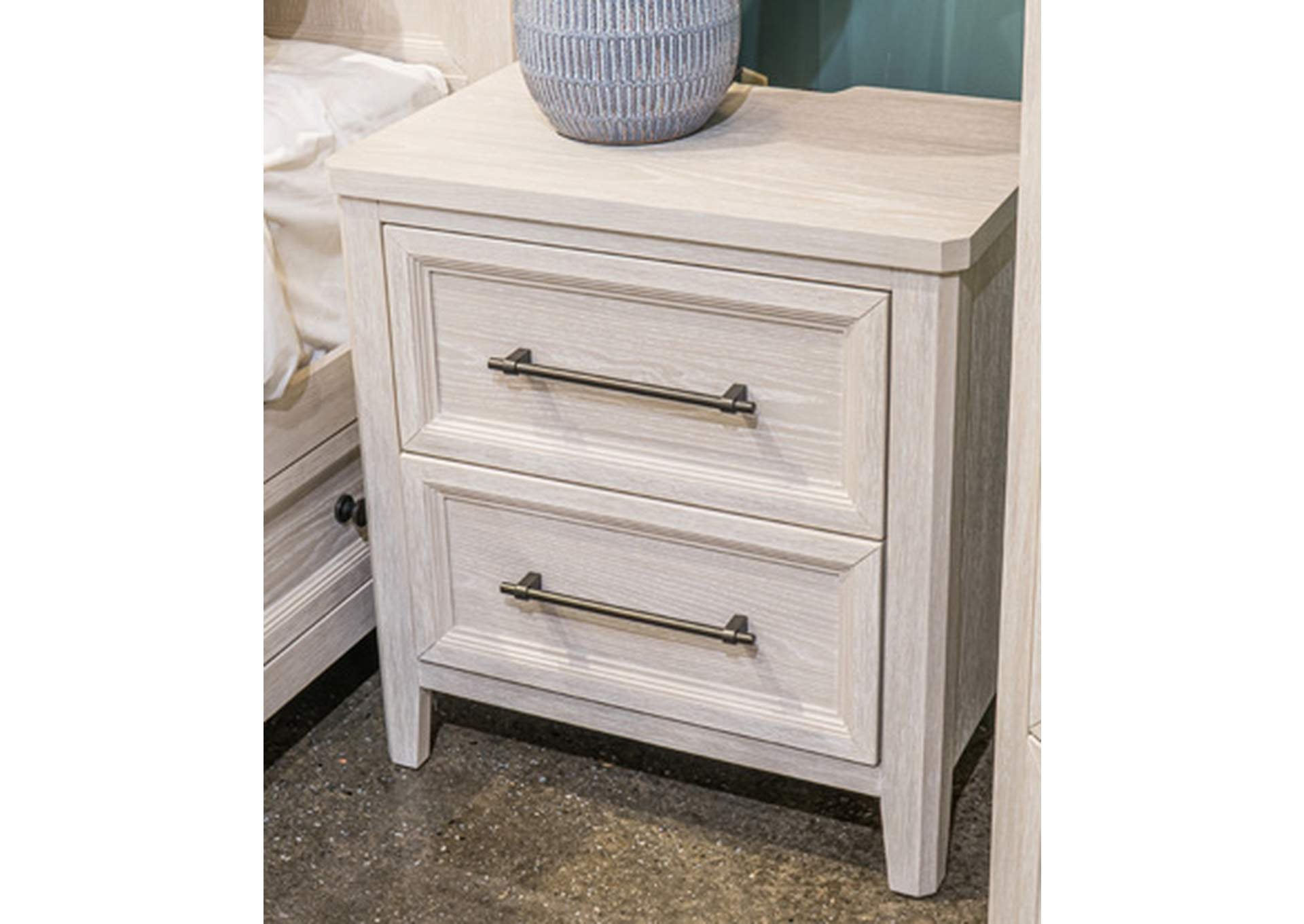 Darbonton Nightstand