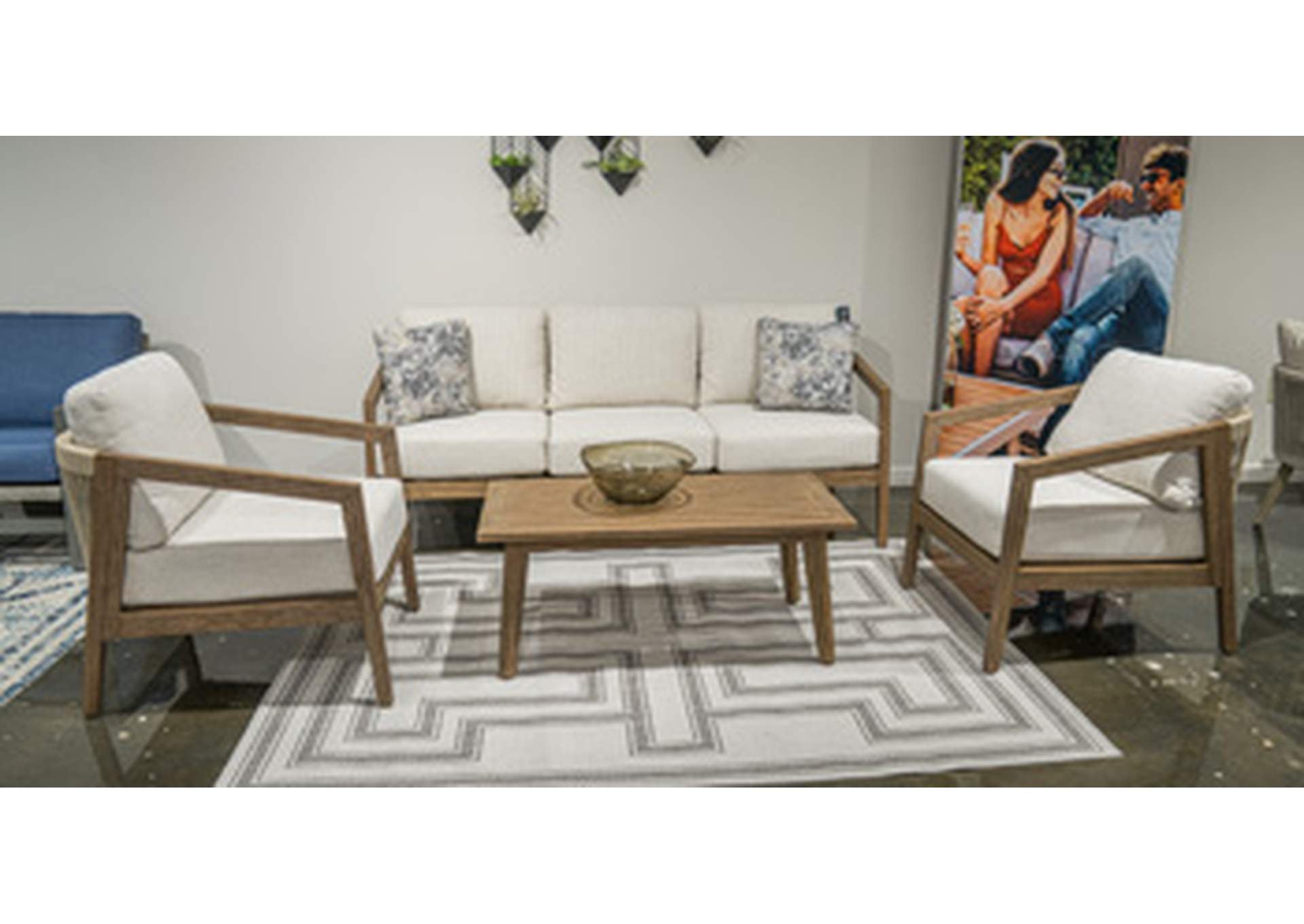 Nature Lane Outdoor Sofa/Chairs/Table (Set of 4)