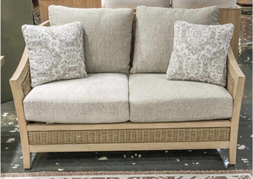 Thunder Trails Outdoor Loveseat