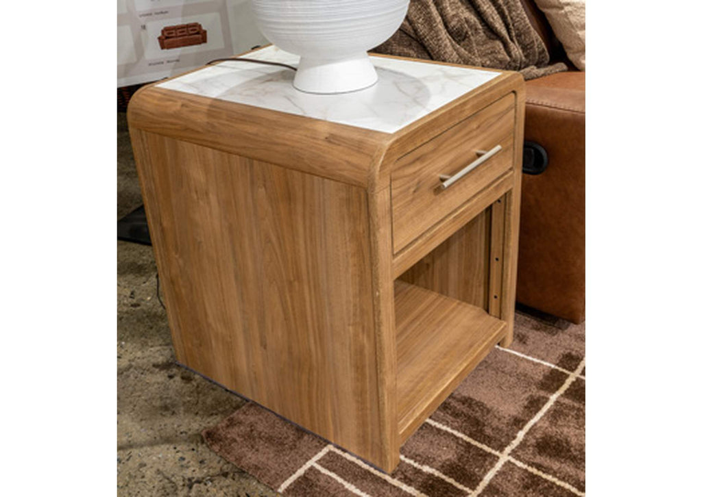 Dovander End Table
