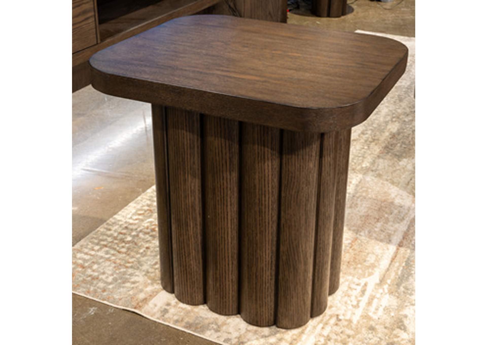 Darimore End Table