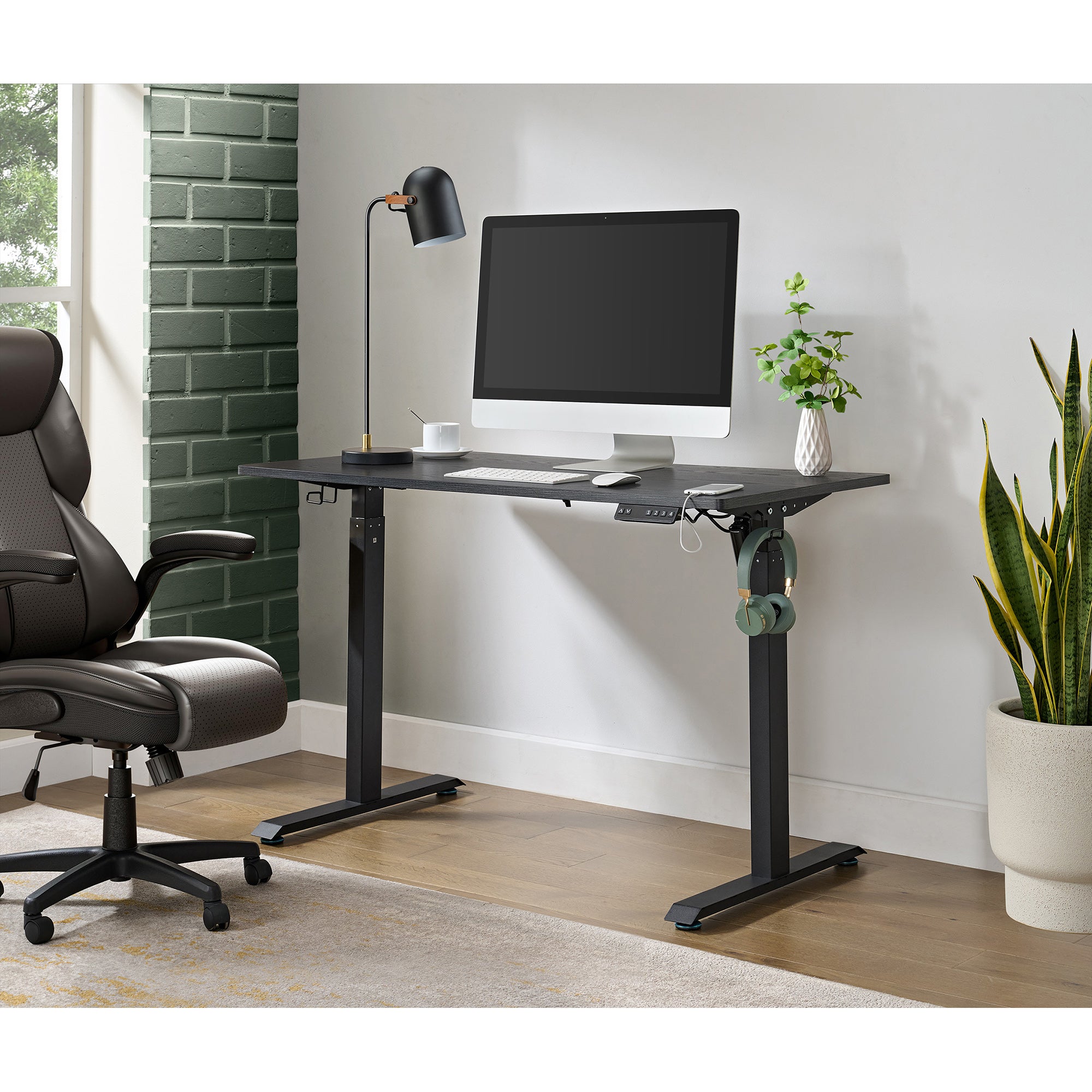 Oakland Adjustable Desk In Black - 3A Packing