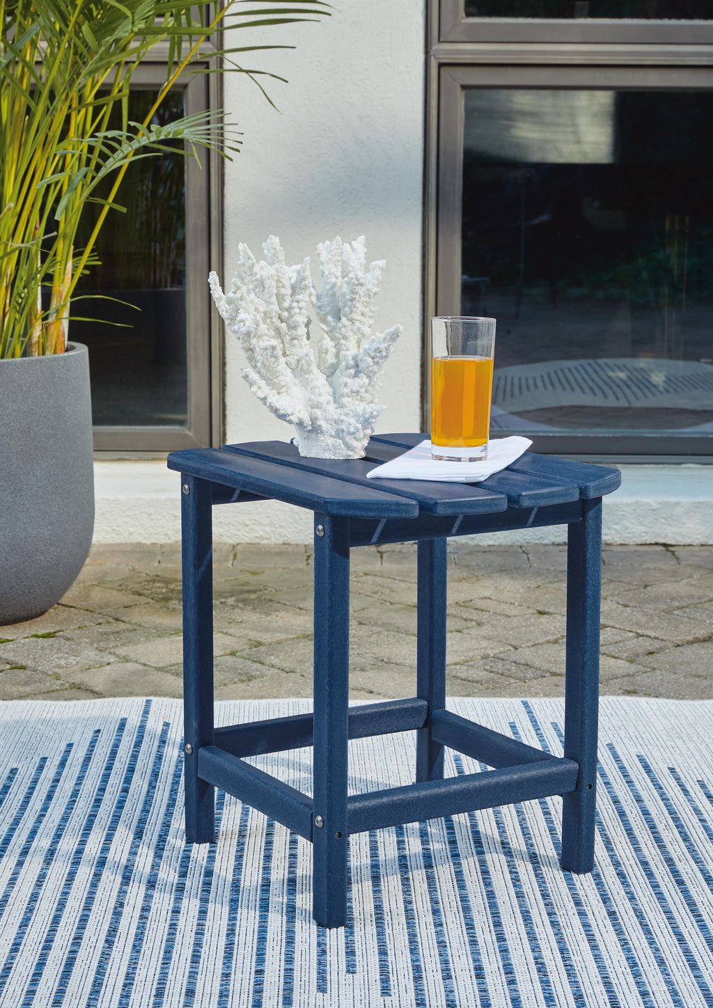 Sundown Treasure End Table in Blue, alternate view 3