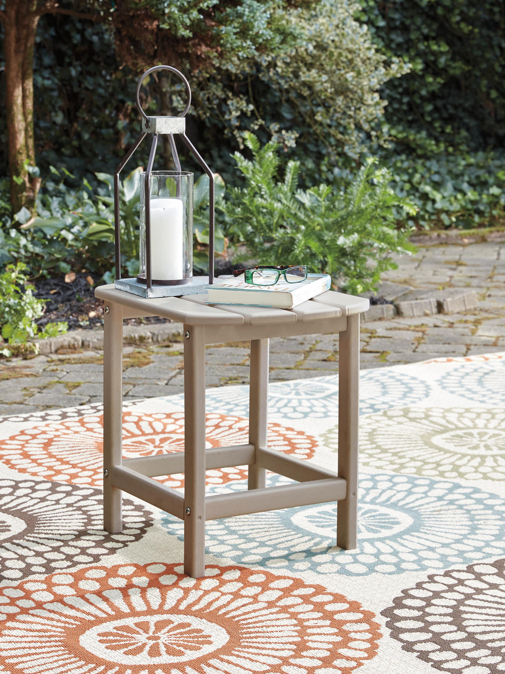 Sundown Treasure End Table in Driftwood, alternate view 7