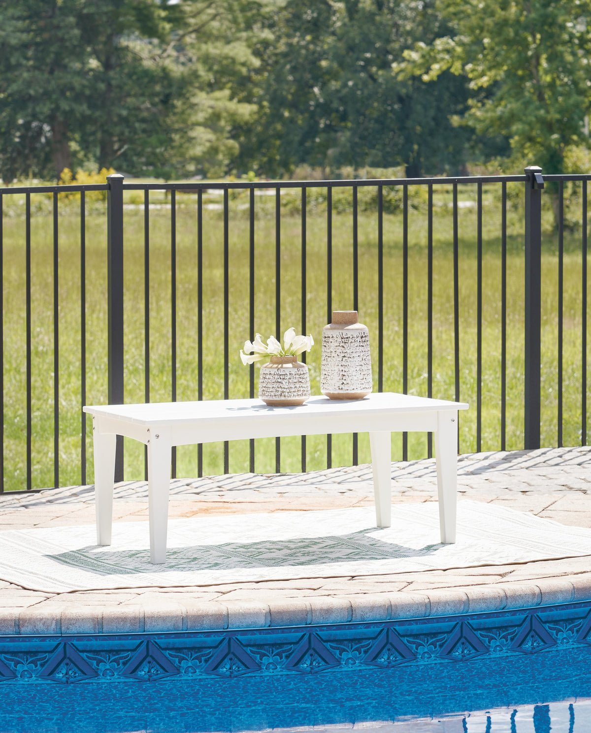 Hyland Wave Outdoor Coffee Table in White, alternate view 3