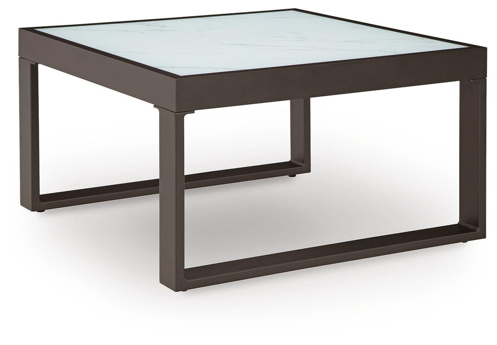 Beachloft Outdoor Coffee Table in Black/Gray, angle view