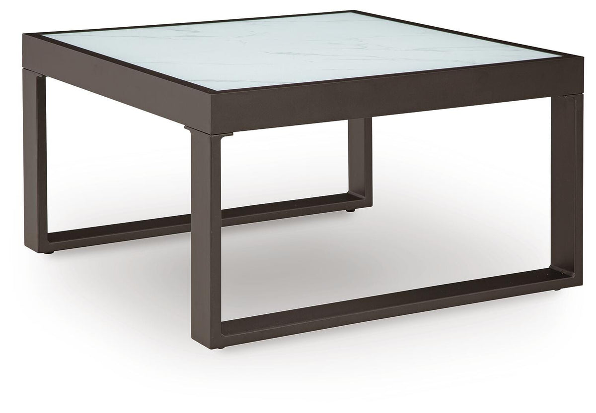 Beachloft Outdoor Coffee Table in Black/Gray, angle view