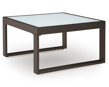 Beachloft Outdoor Coffee Table in Black/Gray, angle view