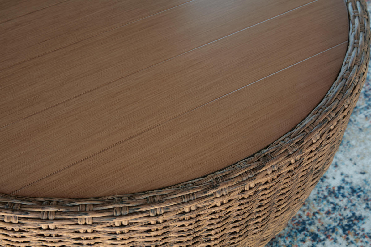 Double Point Outdoor Coffee Table in Beige, detail view
