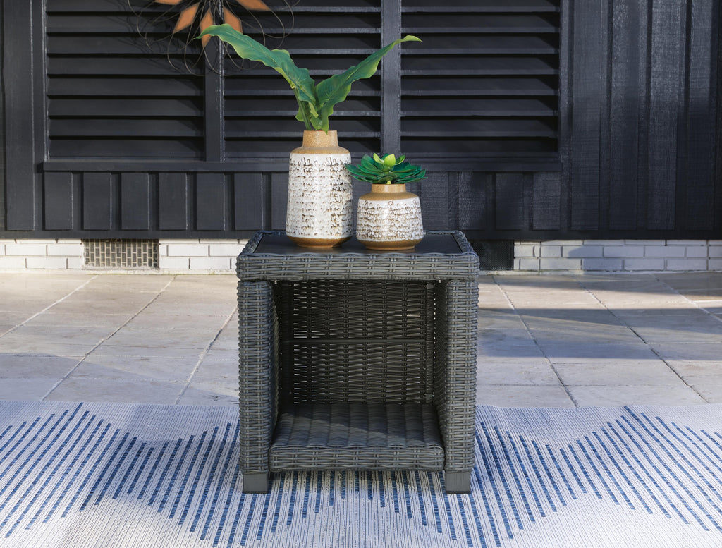 Elite Park Outdoor End Table in Gray, alternate view 3