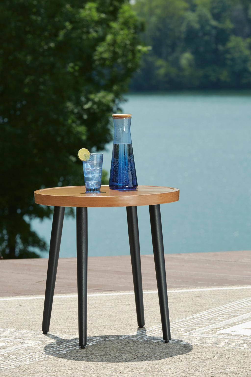 Horizon Hall Outdoor End Table in Two-tone Brown, alternate view 3