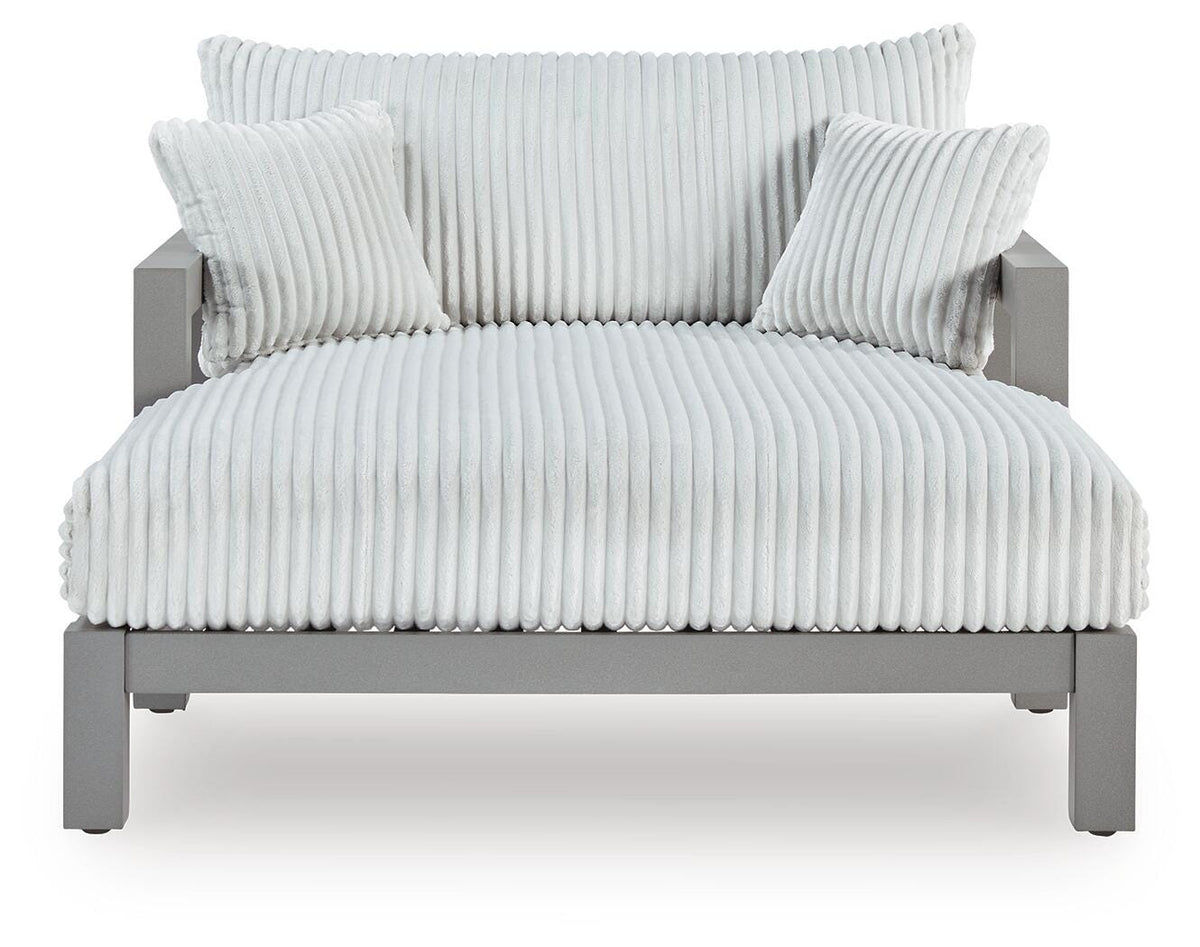 Hurley Park Outdoor Chaise Lounge with Cushion in Gray, front view
