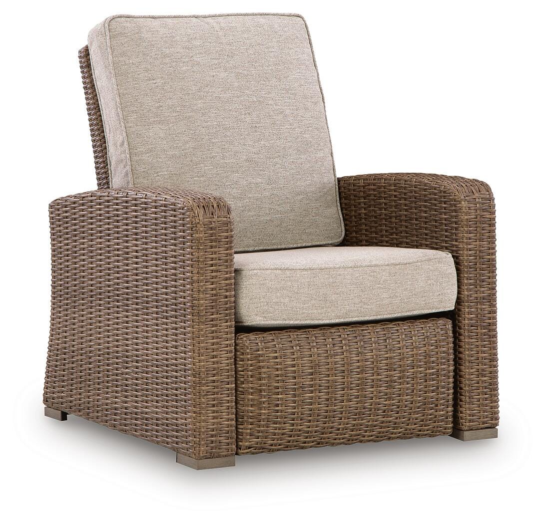 Laguna Heights Outdoor Recliner in Beige, closed view