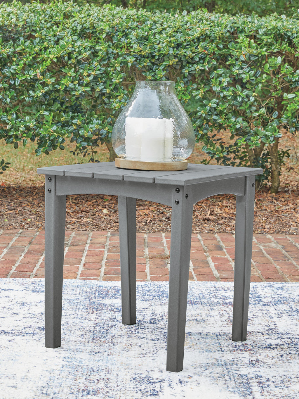 Cove Beach Outdoor End Table in Gray, lifestyle view