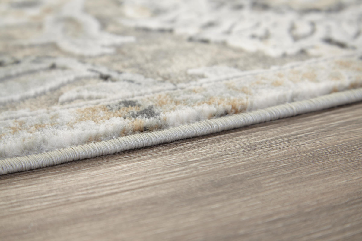 Kilkenny 5'3" x 7'3" Rug in Multi, detail view