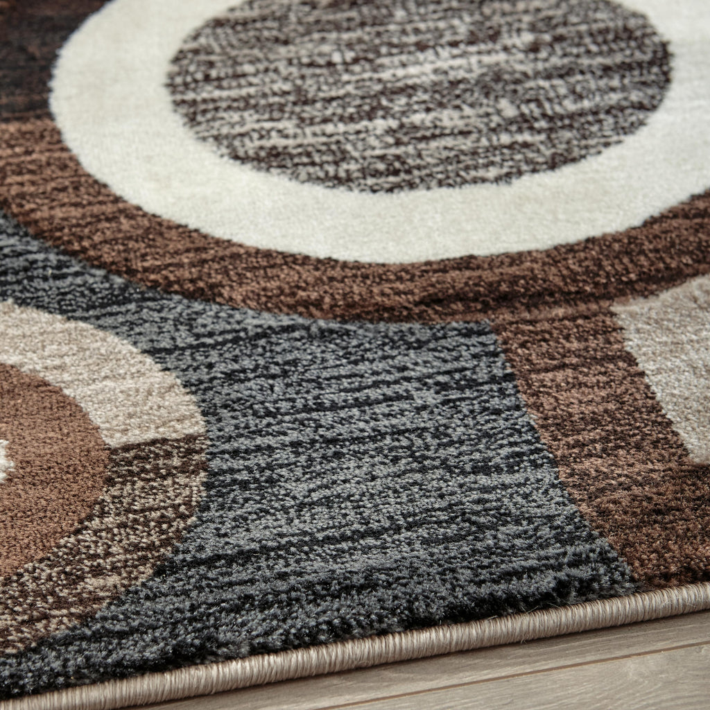 Guintte 5' x 6'7" Rug in Multi, detail view