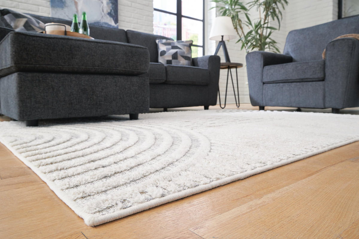Lambworth 5'3" x 7' Rug in Gray/Cream, detail view