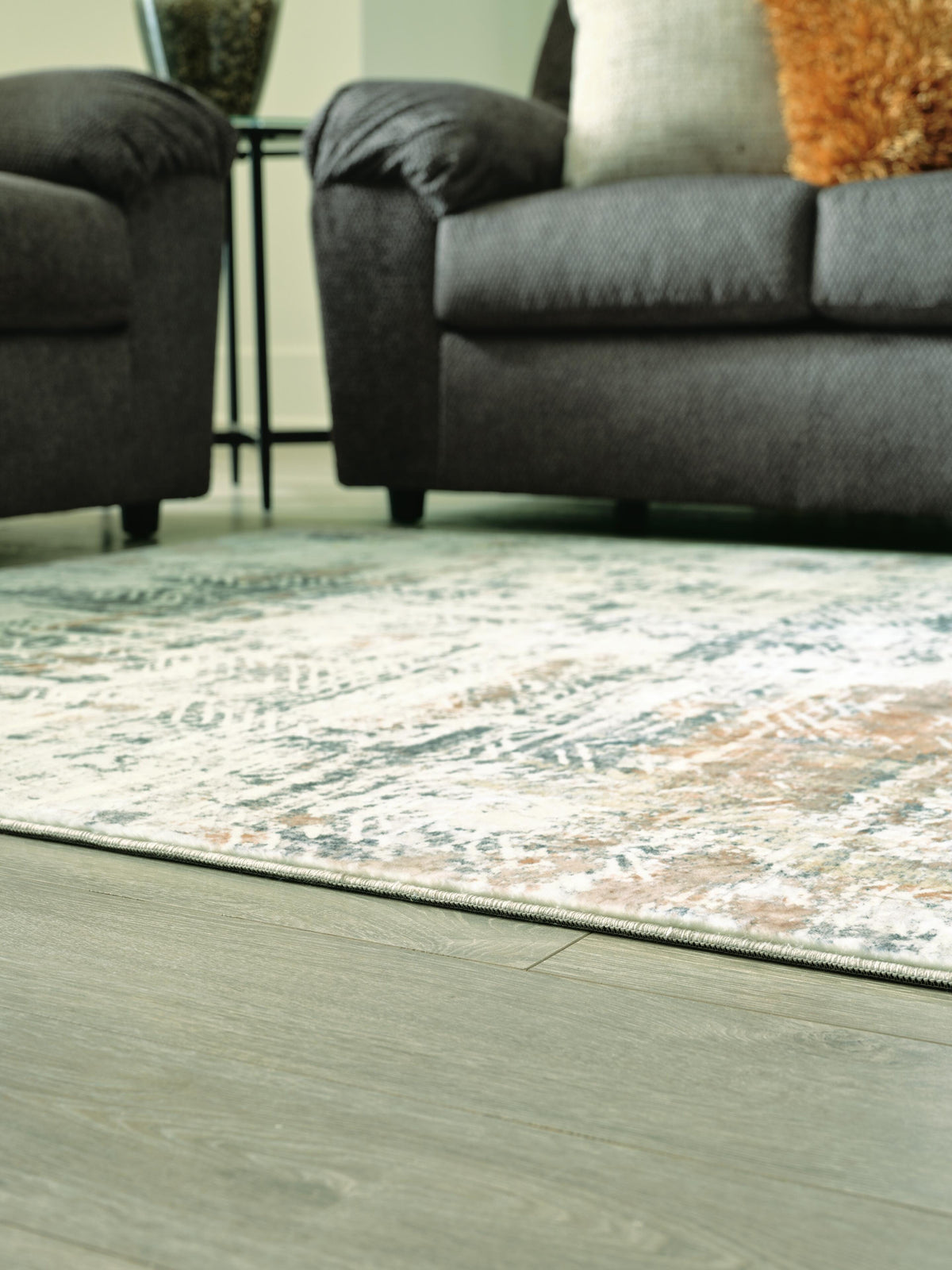 Redlings 5' x 7' Rug in Multi, detail view