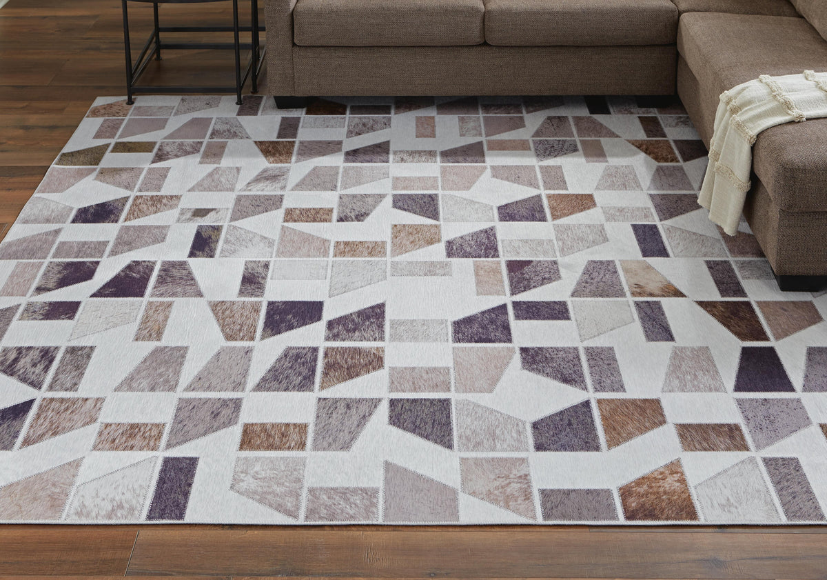 Jettner 7'10" x 10' Rug in Multi, alternate view 3
