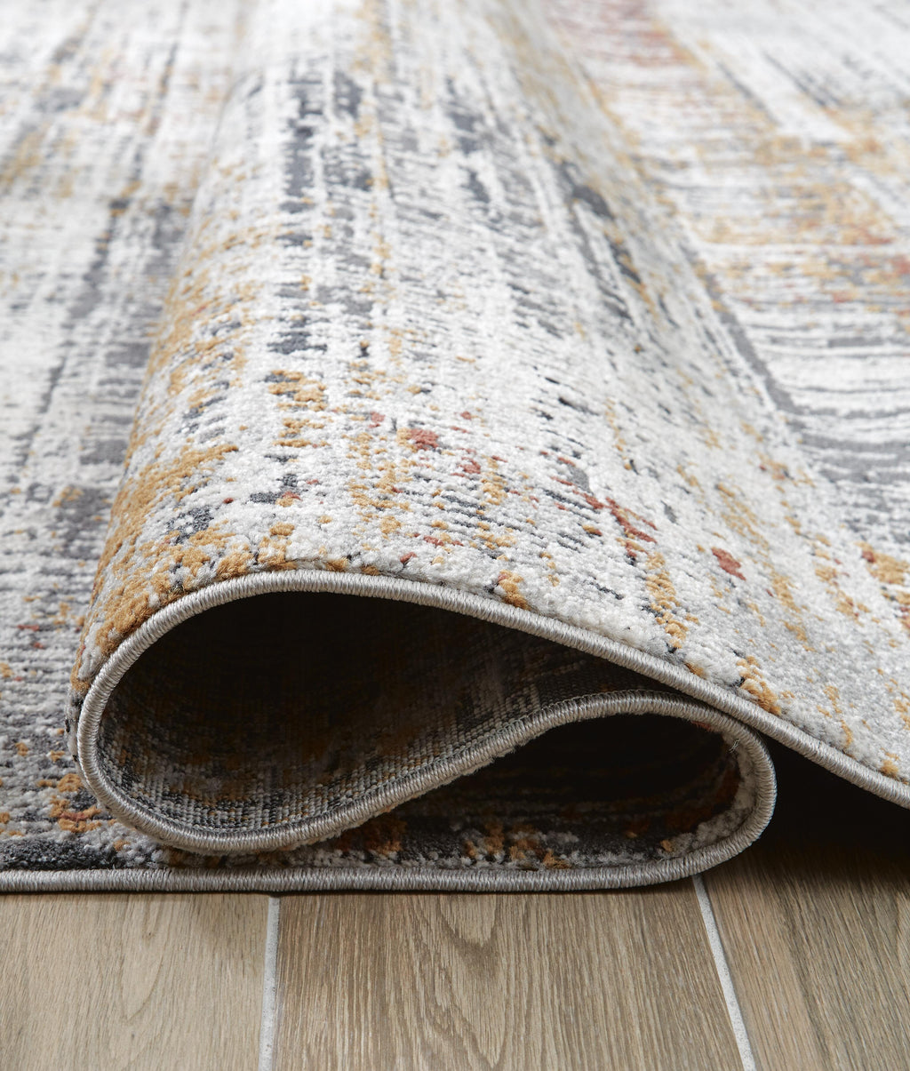 Rhettner 5'3" x 7'3" Rug in Multi, detail view