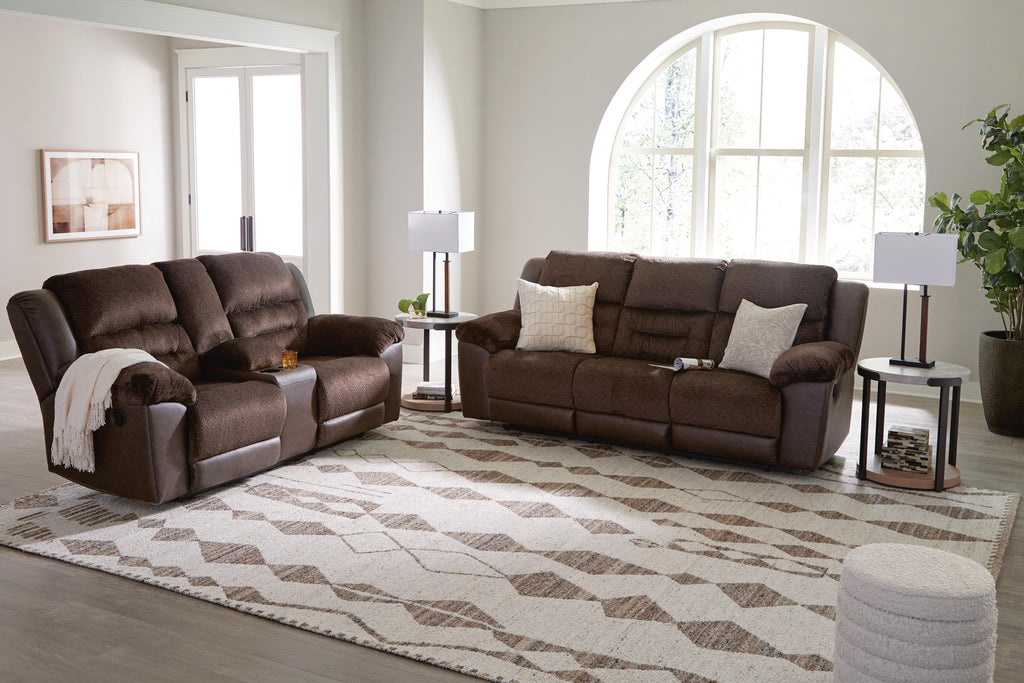 Brettler 10' x 14' Rug in Beige/Brown, alternate view 3