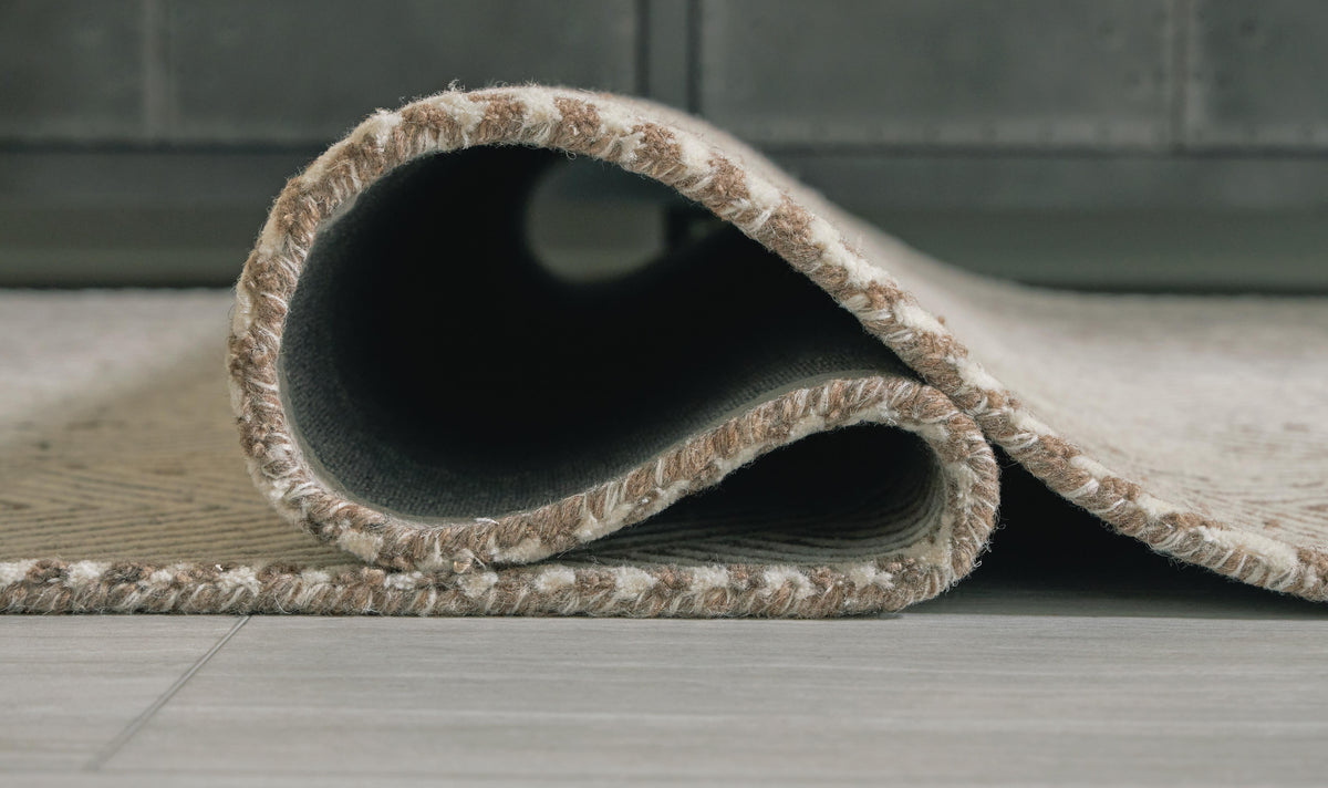 Jadott 5' x 7' Rug in Beige/Brown, detail view