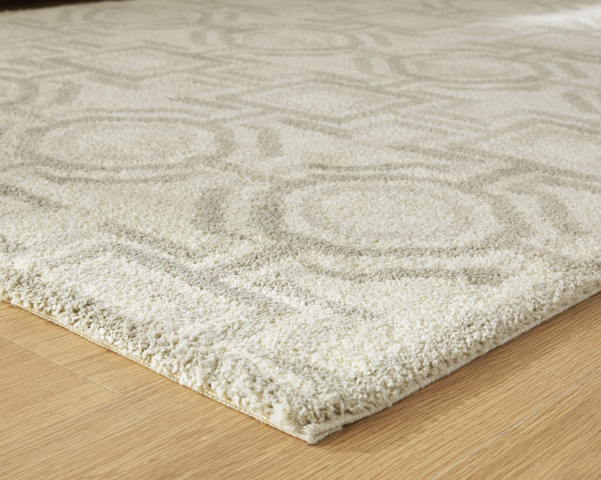 Maconville Medium Rug in Ivory/Gray, detail view